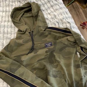 Abercrombie camo sweatshirt